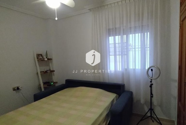 Segunda mano - Apartamento / piso -
Orihuela Costa - LOMAS CABO ROIG