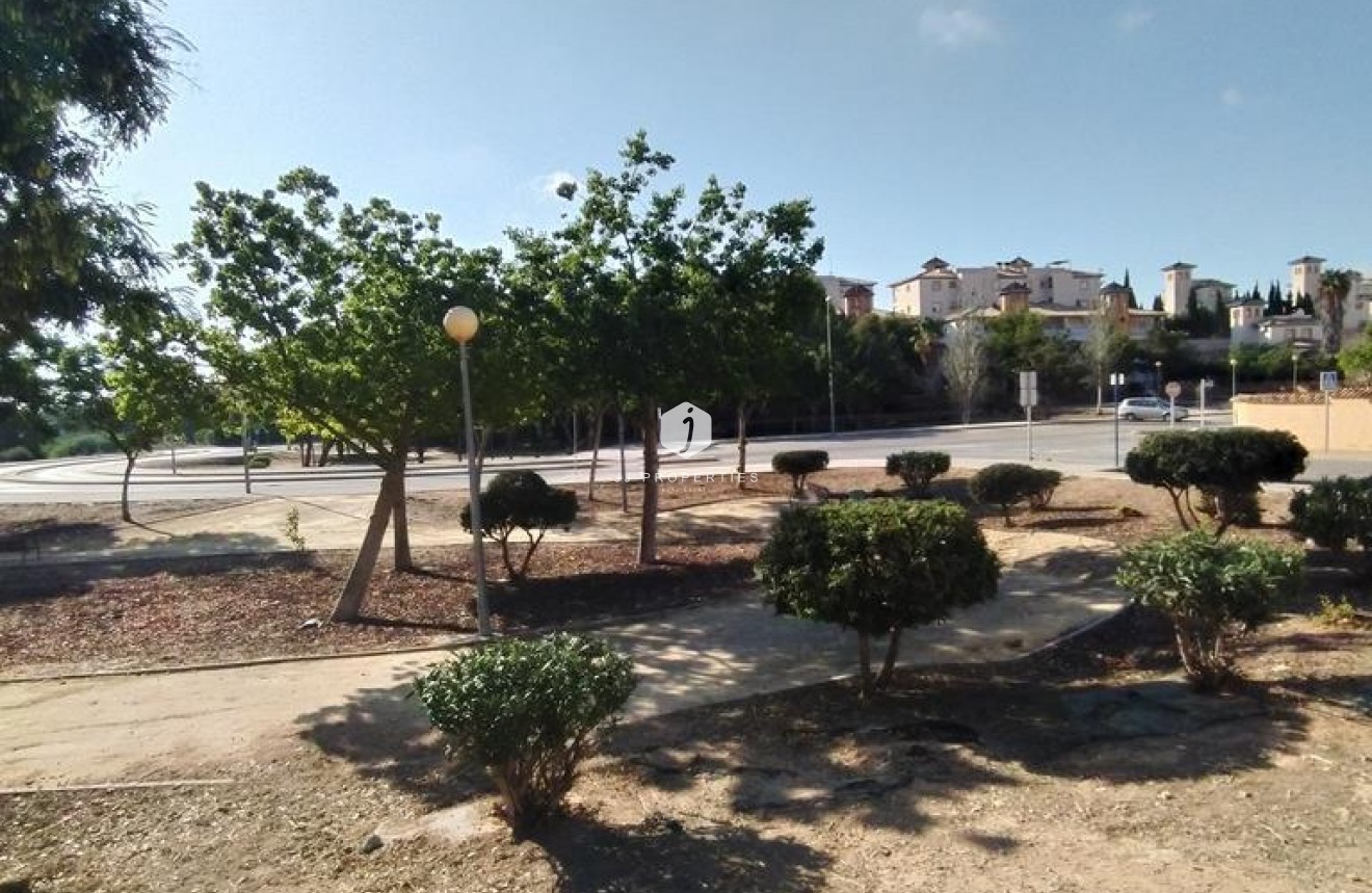 Segunda mano - Apartamento / piso -
Orihuela Costa - LOMAS CABO ROIG