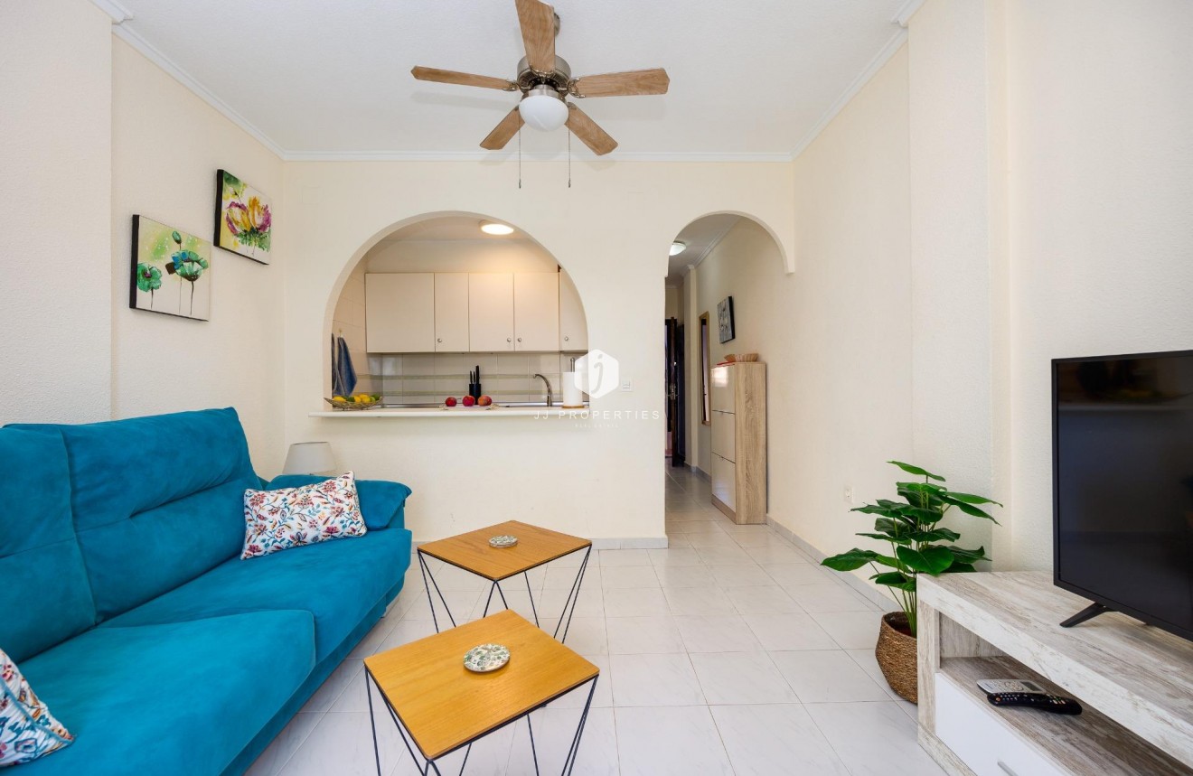 Segunda mano - Apartamento / piso -
Torrevieja - Torreblanca