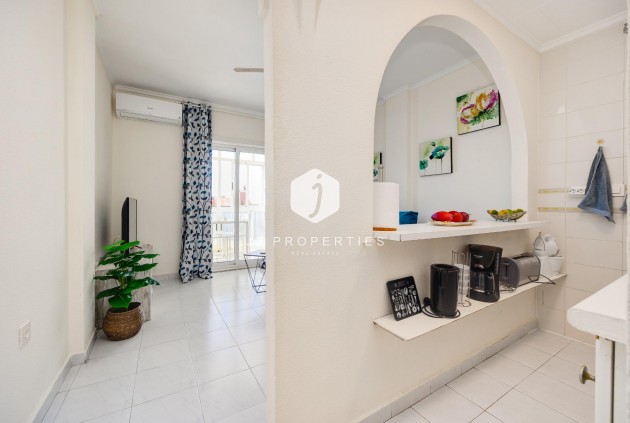 Segunda mano - Apartamento / piso -
Torrevieja - Torreblanca