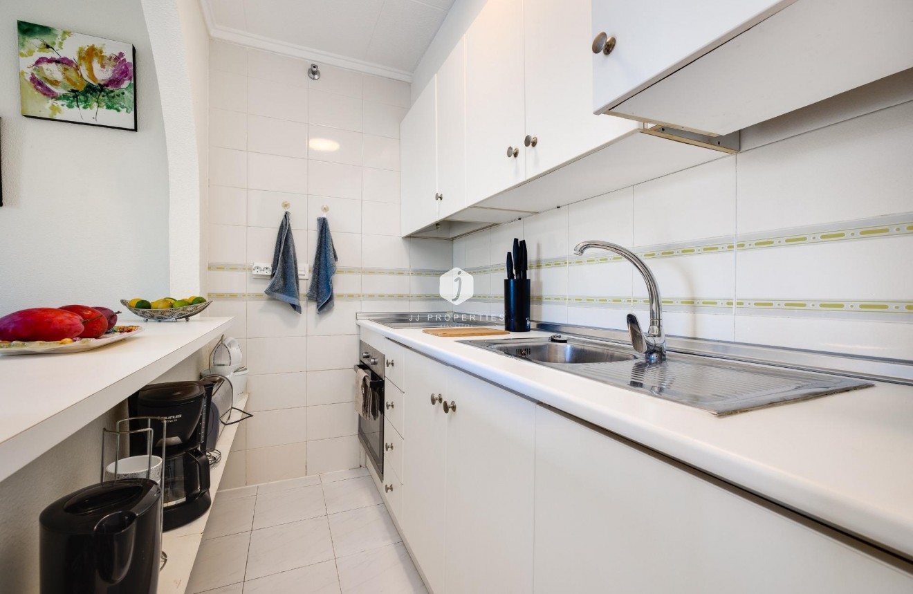 Segunda mano - Apartamento / piso -
Torrevieja - Torreblanca