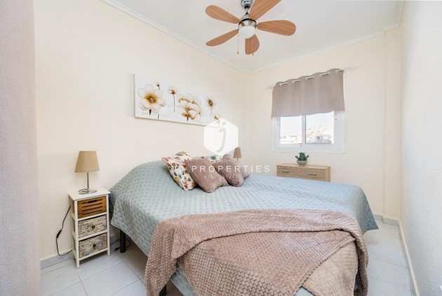 Segunda mano - Apartamento / piso -
Torrevieja - Torreblanca