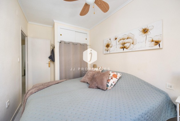 Segunda mano - Apartamento / piso -
Torrevieja - Torreblanca