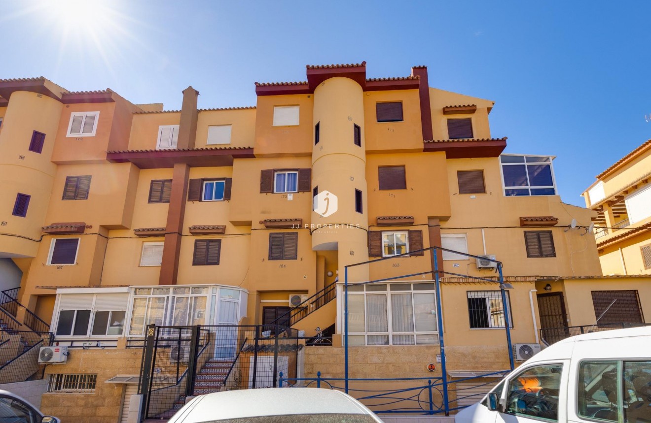 Segunda mano - Apartamento / piso -
Torrevieja - Torreblanca