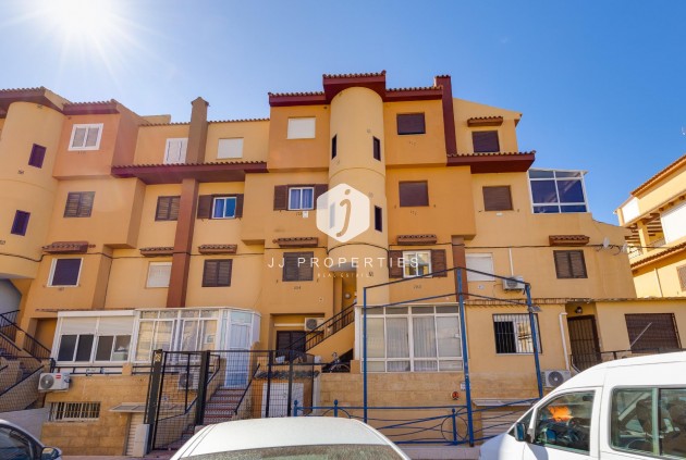 Segunda mano - Apartamento / piso -
Torrevieja - Torreblanca