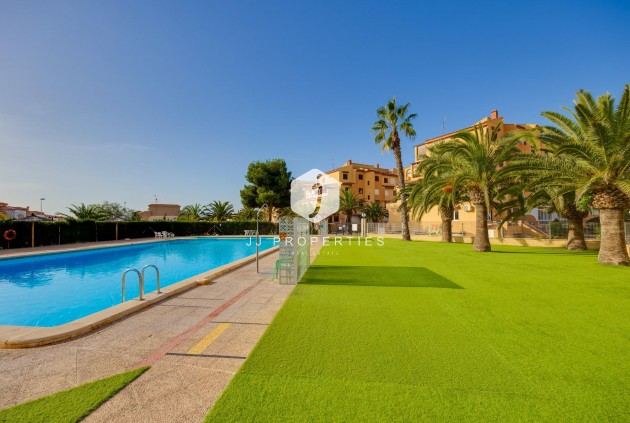 Segunda mano - Apartamento / piso -
Torrevieja - Torreblanca