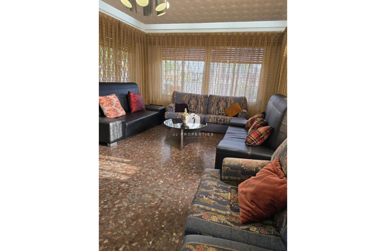 Segunda mano - Villa -
Orihuela Costa - Campoamor