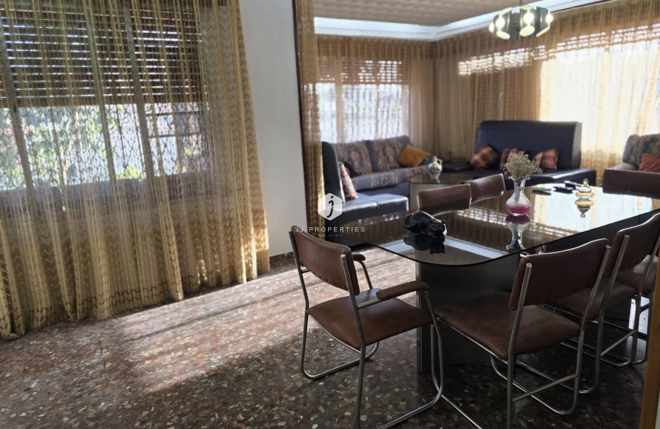 Segunda mano - Villa -
Orihuela Costa - Campoamor