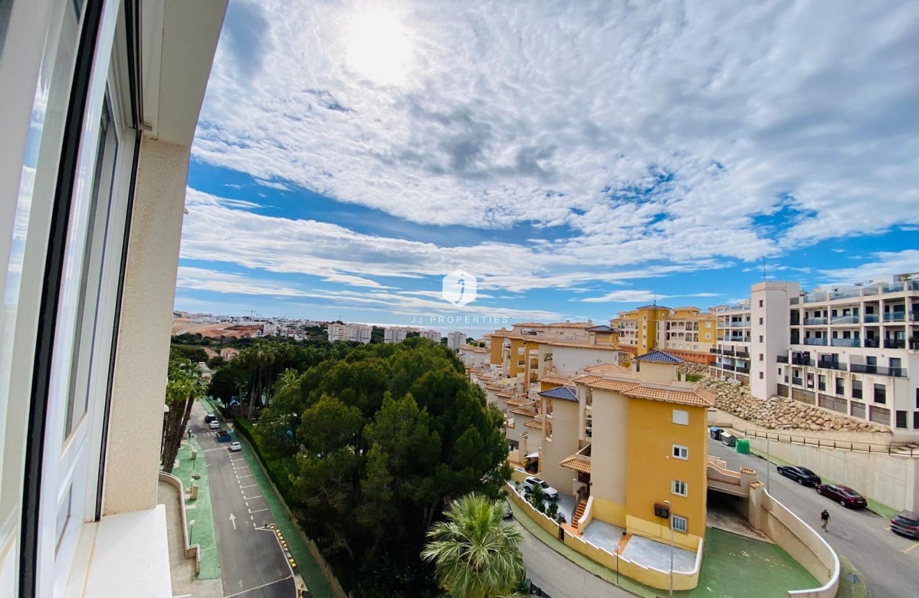 Segunda mano - Apartamento / piso -
Orihuela Costa - Altos De Campoamor