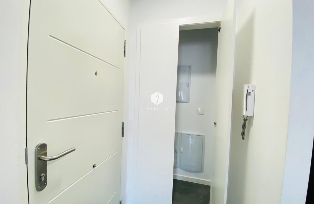 Segunda mano - Apartamento / piso -
Orihuela Costa - Altos De Campoamor