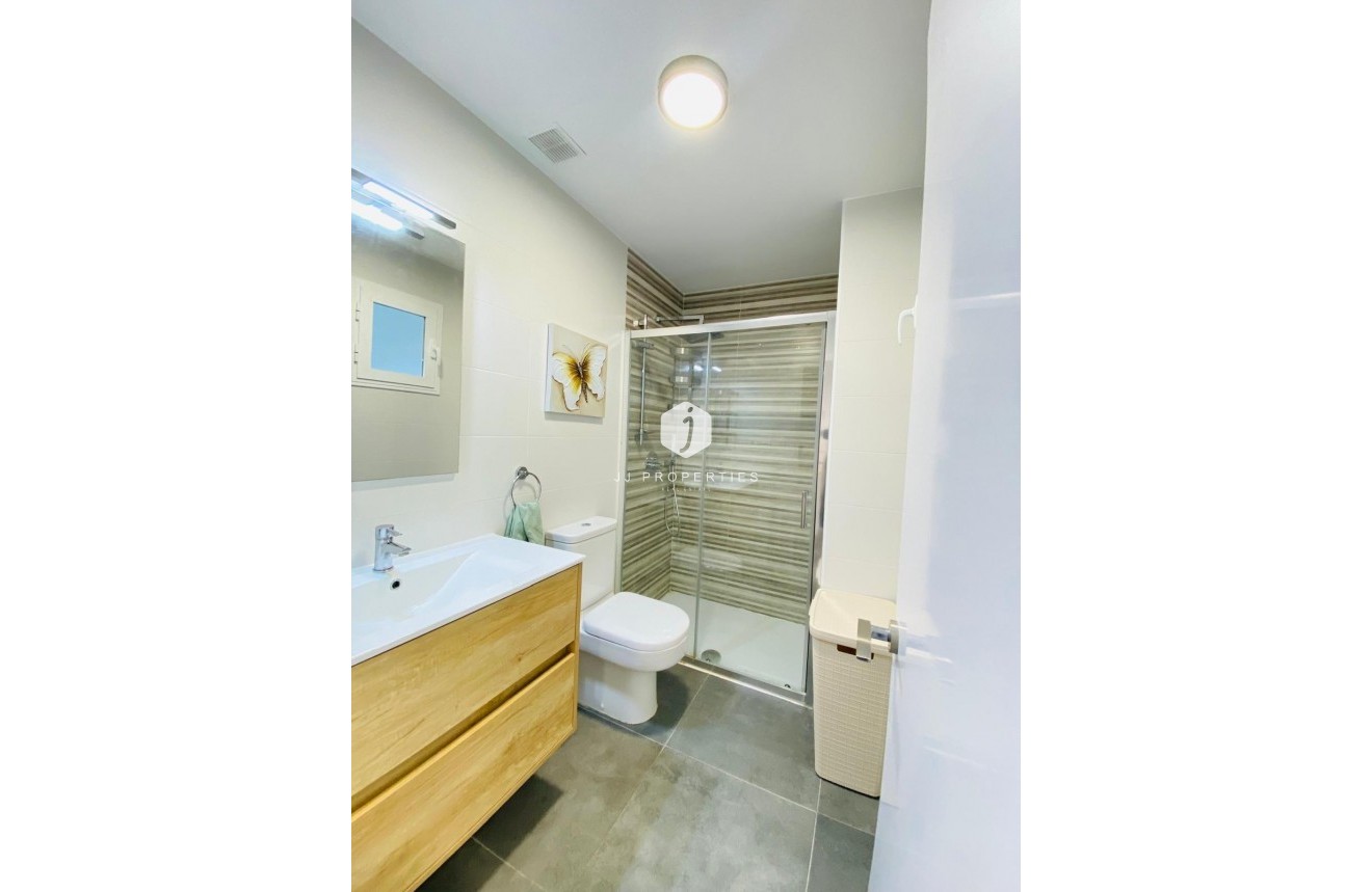 Segunda mano - Apartamento / piso -
Orihuela Costa - Altos De Campoamor