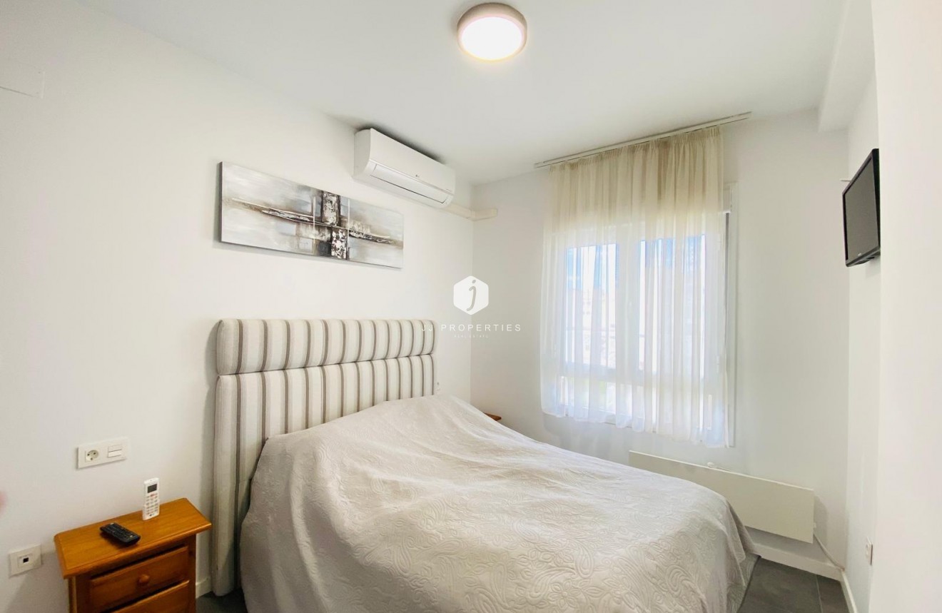 Segunda mano - Apartamento / piso -
Orihuela Costa - Altos De Campoamor