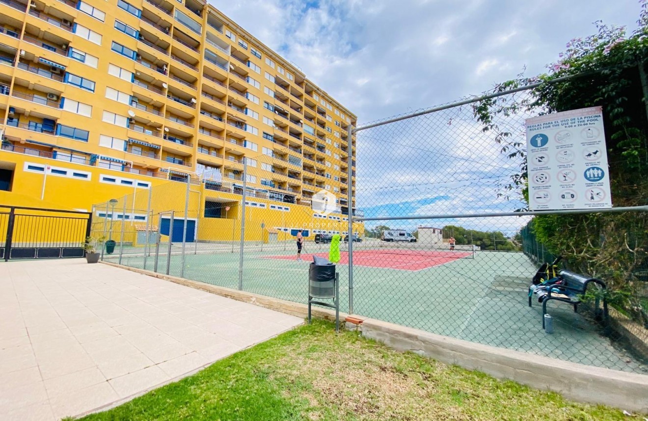 Segunda mano - Apartamento / piso -
Orihuela Costa - Altos De Campoamor