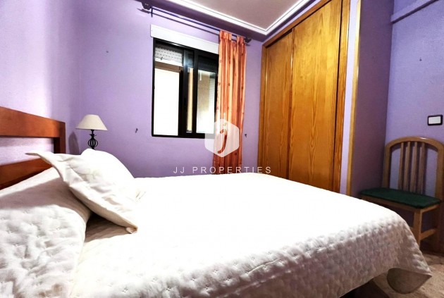 Segunda mano - Apartamento / piso -
Guardamar del Segura - Pueblo