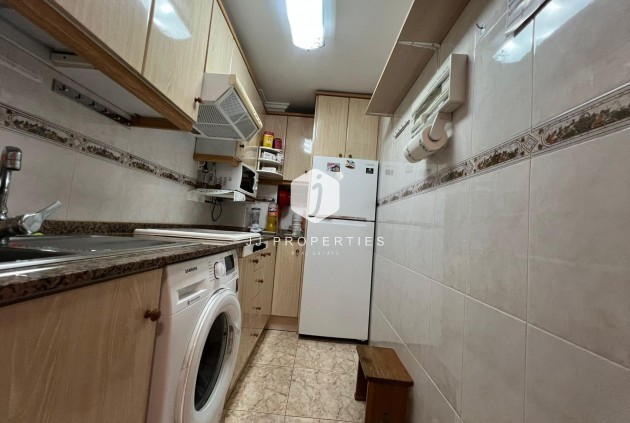 Segunda mano - Apartamento / piso -
Guardamar del Segura - Pueblo