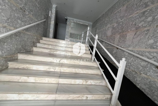 Segunda mano - Apartamento / piso -
Guardamar del Segura - Pueblo