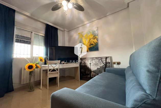 Segunda mano - Apartamento / piso -
Orihuela Costa - Lomas De Cabo Roig-los Dolses