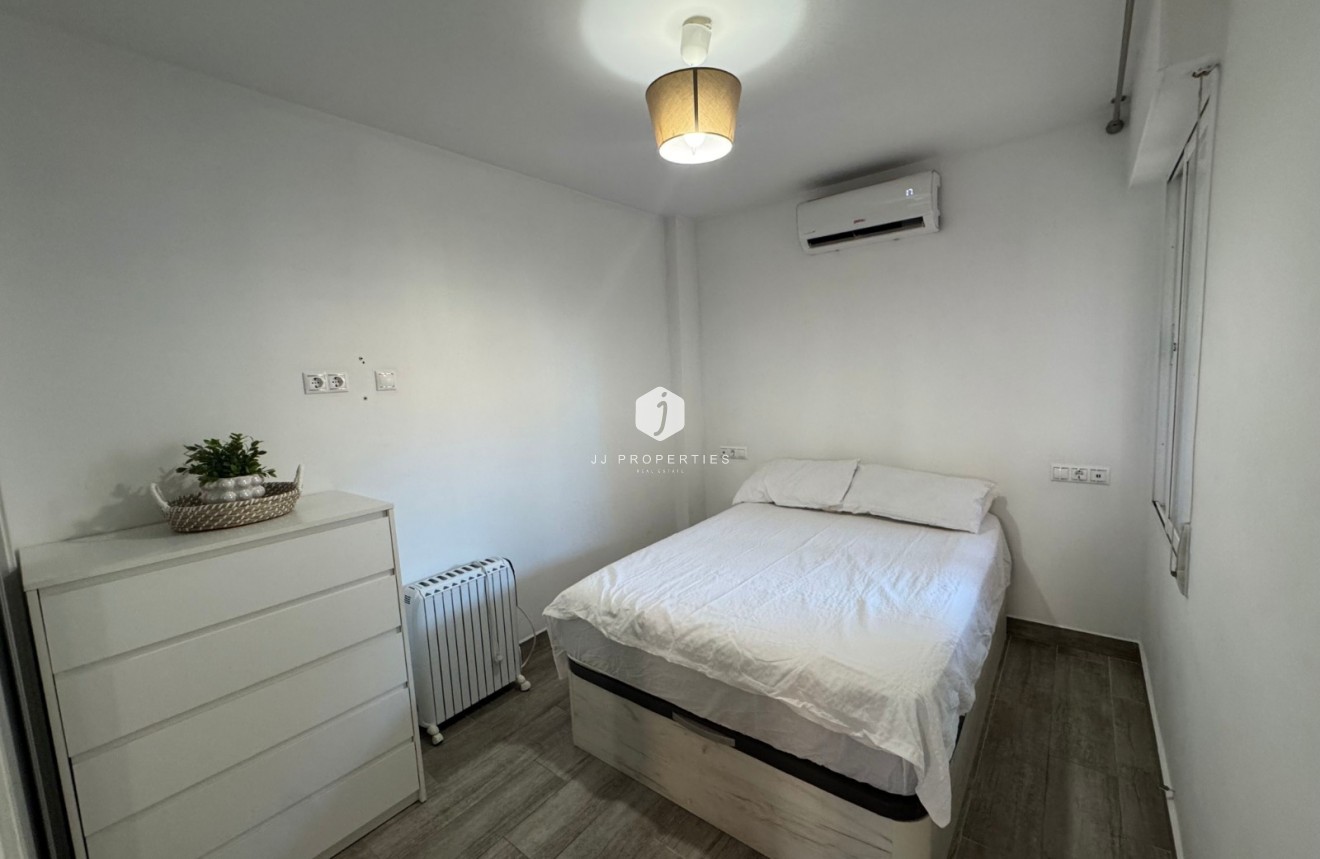 Segunda mano - Apartamento / piso -
La Zenia - Costa Blanca