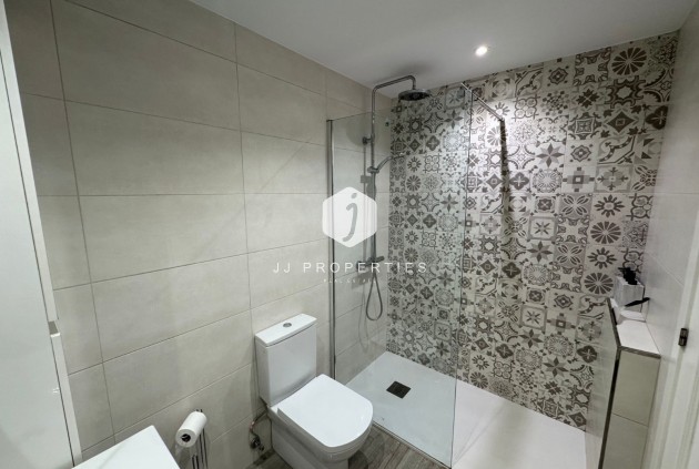 Segunda mano - Apartamento / piso -
La Zenia - Costa Blanca