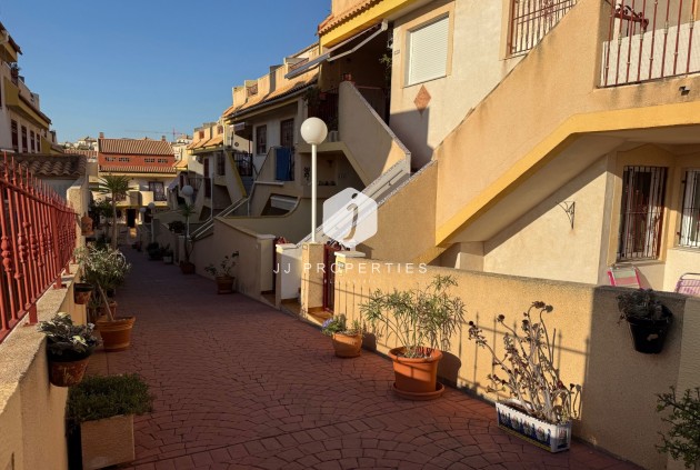 Segunda mano - Apartamento / piso -
La Zenia - Costa Blanca