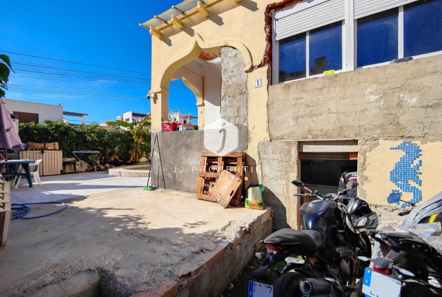 Segunda mano - Chalet -
San Miguel de Salinas - Inland