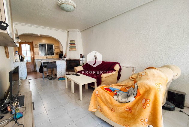 Segunda mano - Chalet -
San Miguel de Salinas - Inland