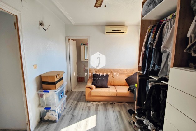 Segunda mano - Chalet -
San Miguel de Salinas - Inland