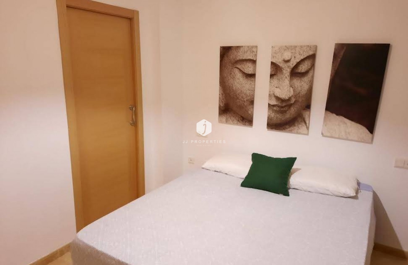 Segunda mano - Apartamento / piso -
Almoradí - Colegio Canales Y Martinez