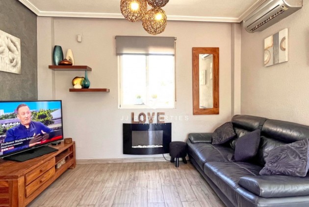 Segunda mano - Villa -
Orihuela Costa - Costa Blanca