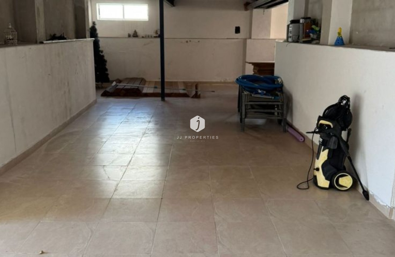 Tweedehands - Villa -
Torrevieja - Costa Blanca