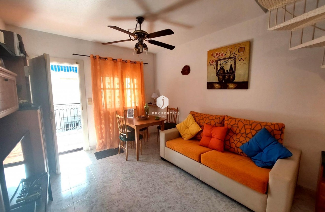 Segunda mano - Bungalow -
Orihuela Costa - Costa Blanca