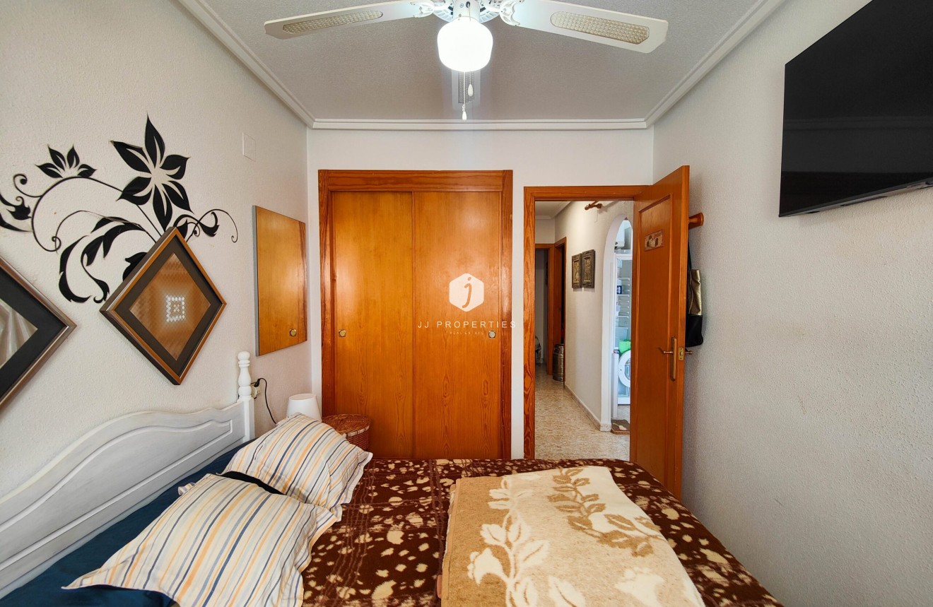 Segunda mano - Bungalow -
Torrevieja - Costa Blanca