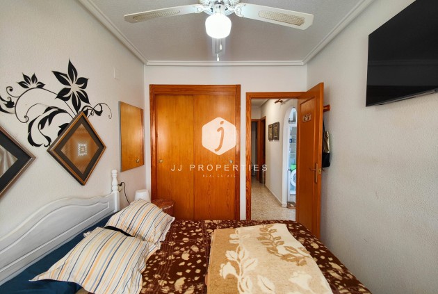 Segunda mano - Bungalow -
Torrevieja - Costa Blanca