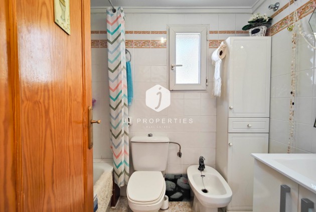 Segunda mano - Bungalow -
Torrevieja - Costa Blanca