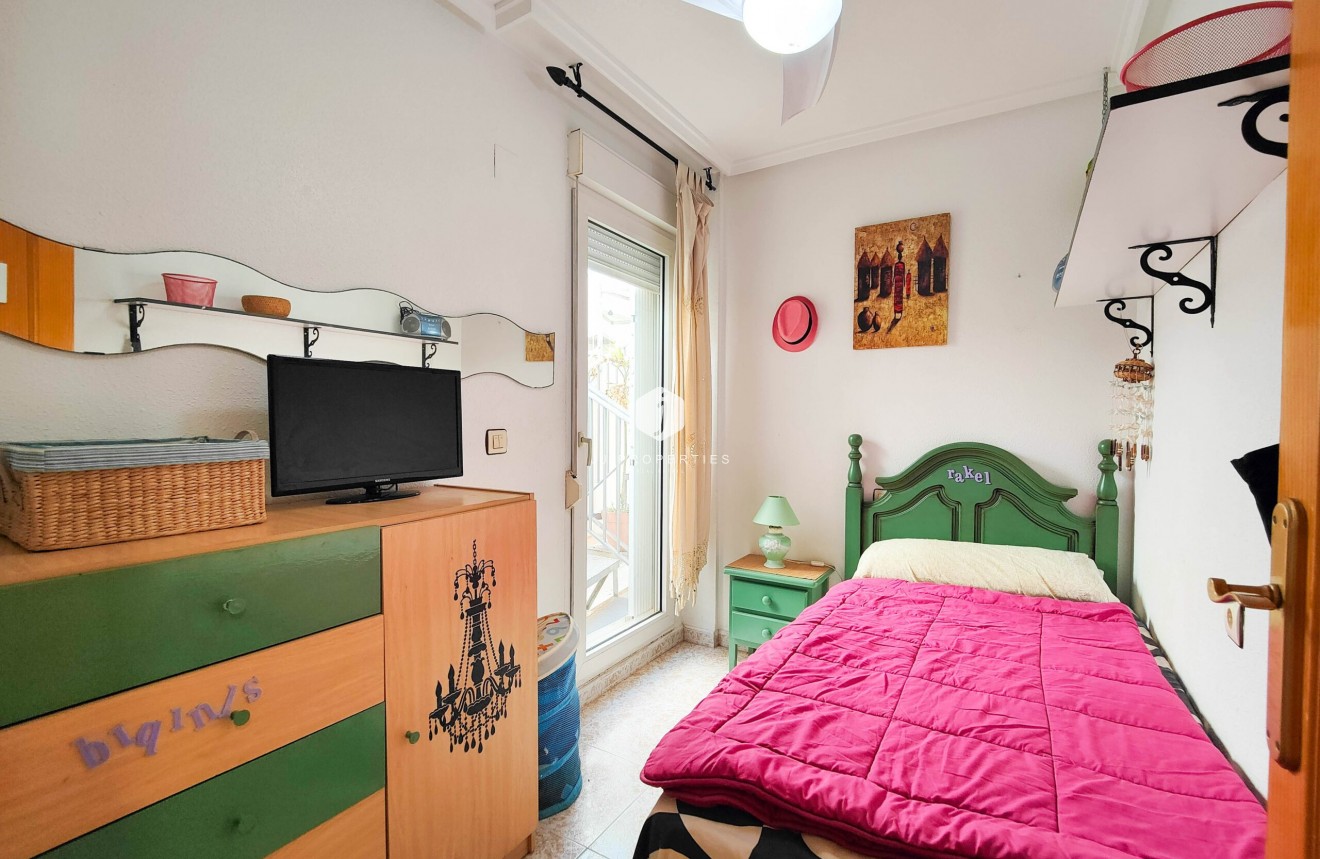 Segunda mano - Bungalow -
Torrevieja - Costa Blanca