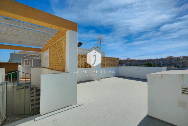 Segunda mano - Bungalow -
Torrevieja - Costa Blanca