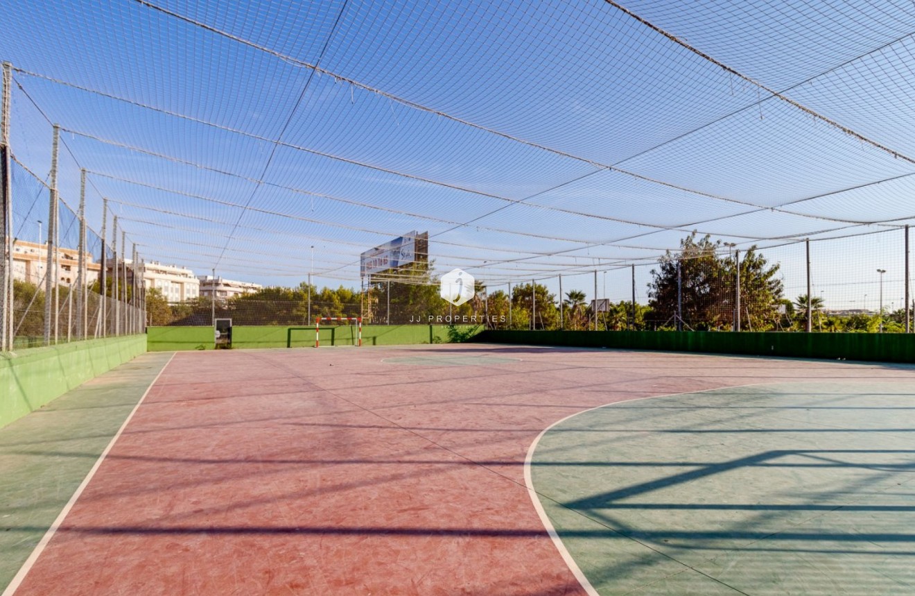 Segunda mano - Bungalow -
Torrevieja - Costa Blanca