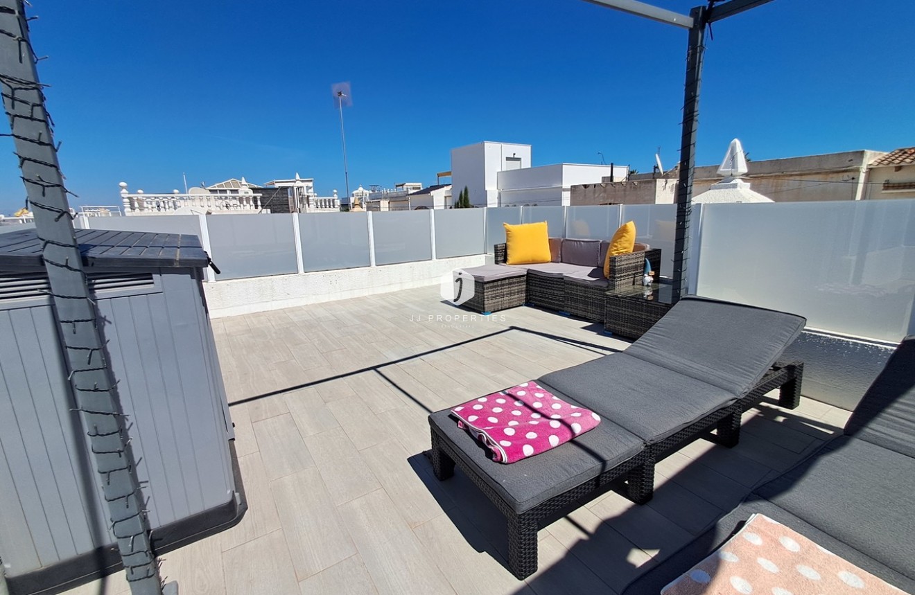 Segunda mano - Ático -
San Miguel de Salinas - Inland