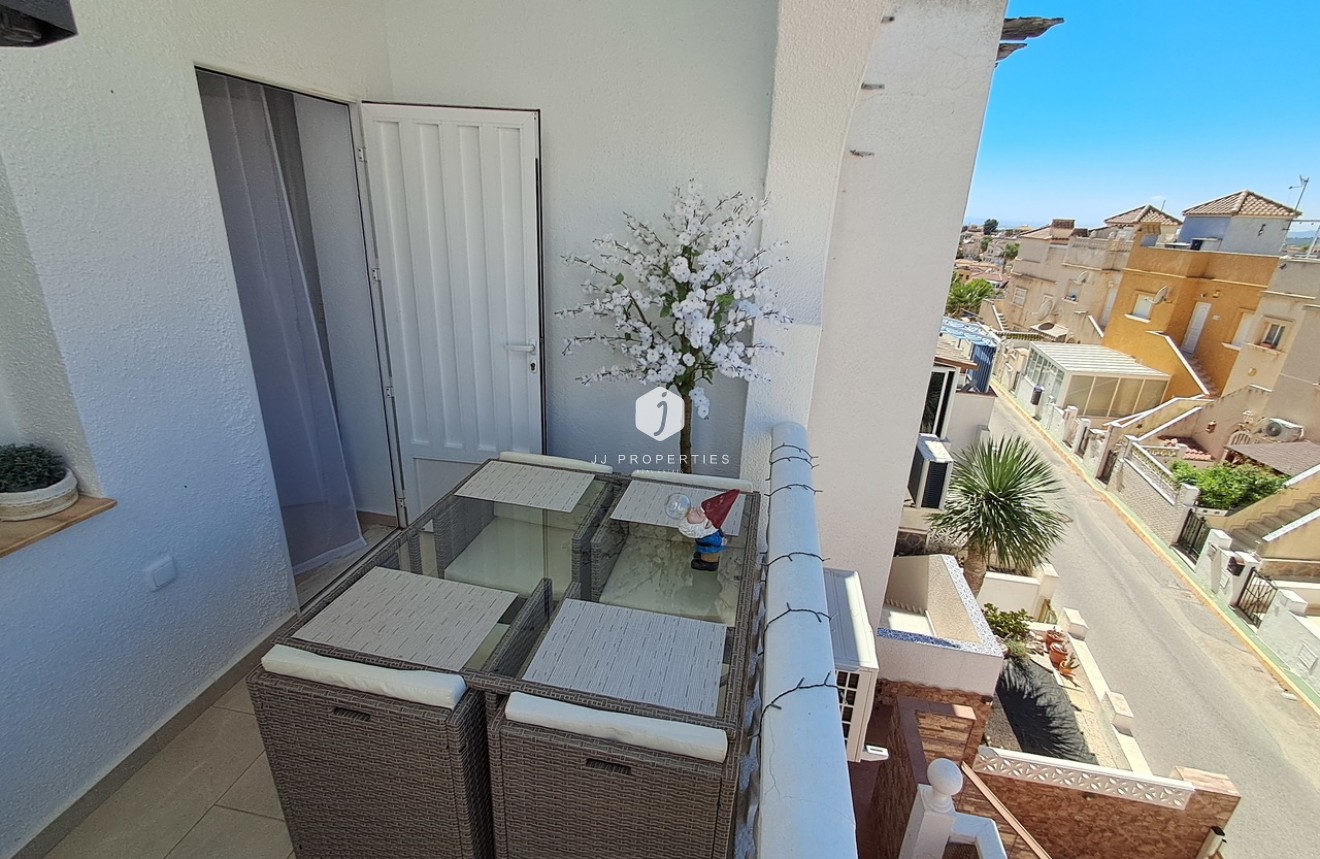 Segunda mano - Ático -
San Miguel de Salinas - Inland