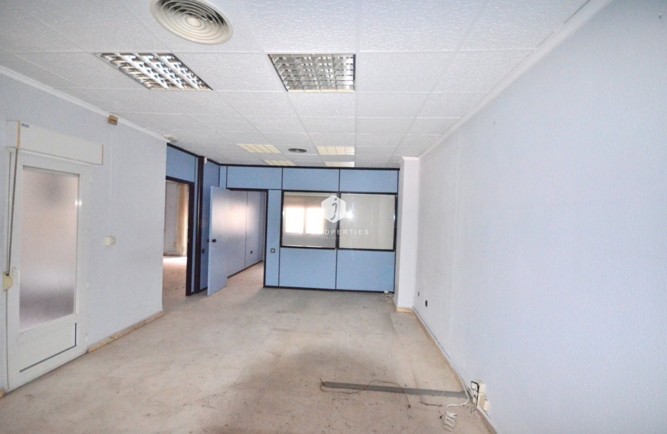 Segunda mano - Apartamento / piso -
Torrevieja - Centro