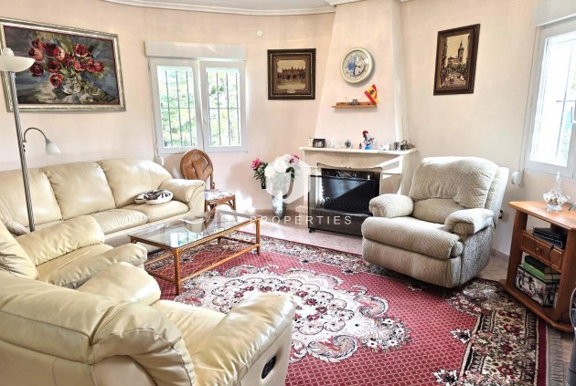 Segunda mano - Villa -
Orihuela Costa - Playa Flamenca