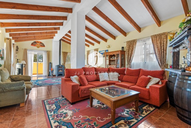 Segunda mano - Villa -
Jacarilla - Inland