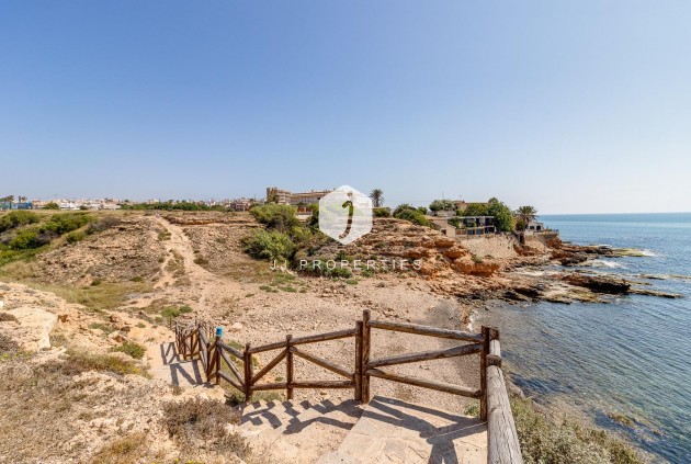 Segunda mano - Bungalow -
Torrevieja - Los Frutales