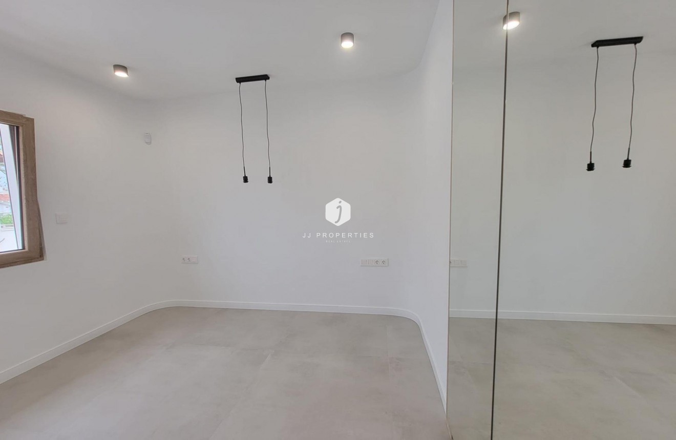 Segunda mano - Villa -
Orihuela Costa - Cabo Roig