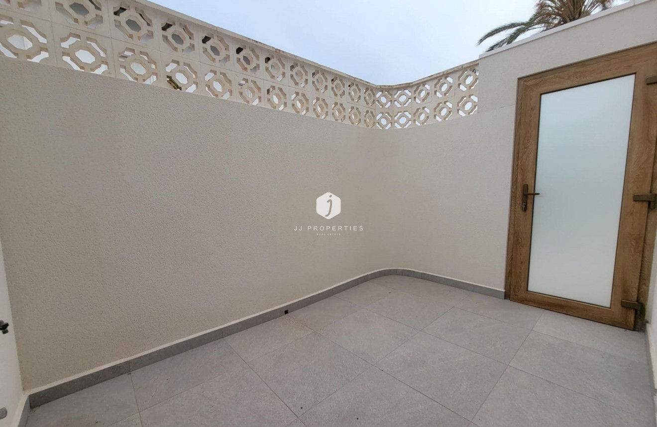 Segunda mano - Villa -
Orihuela Costa - Cabo Roig