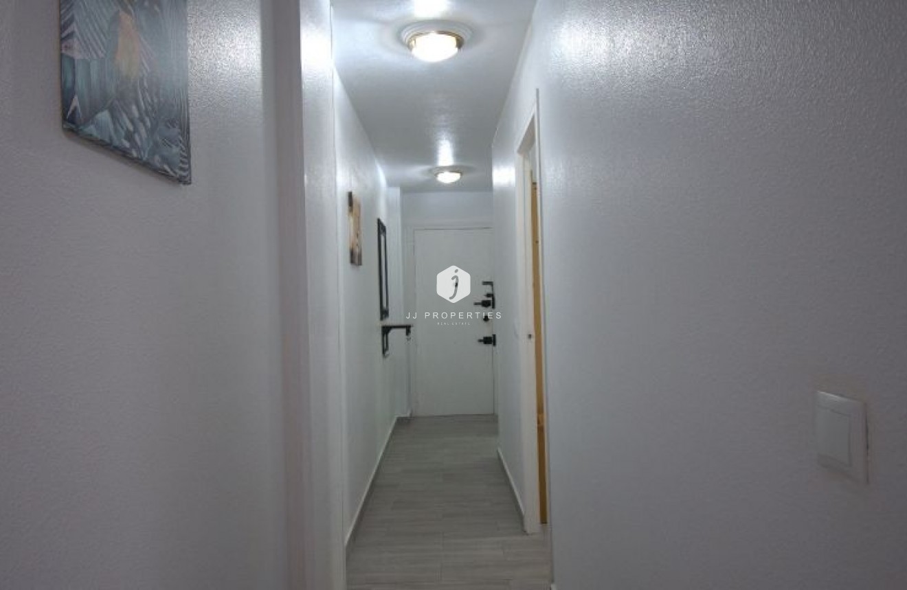Segunda mano - Apartamento / piso -
Torrevieja - Costa Blanca