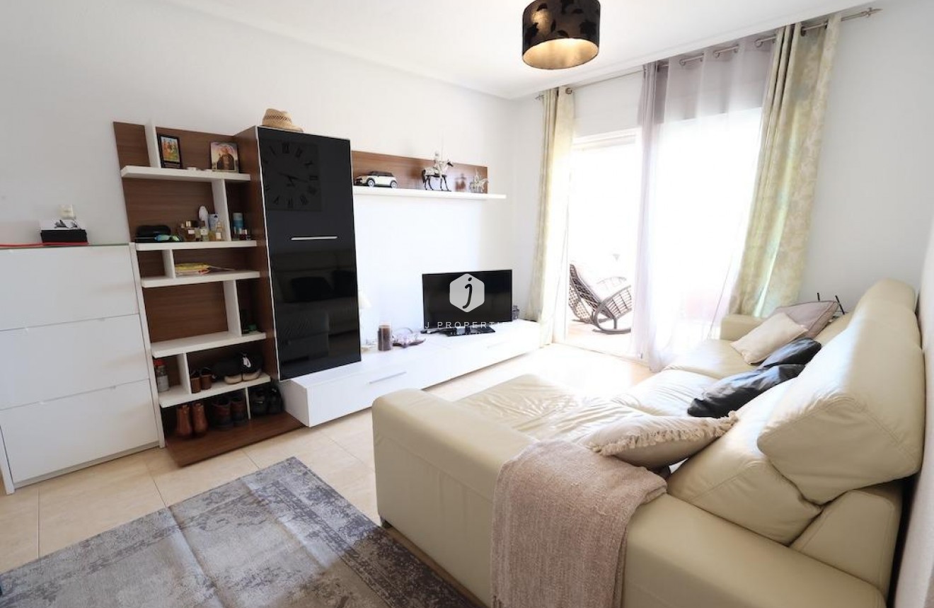 Segunda mano - Apartamento / piso -
Orihuela Costa - Costa Blanca