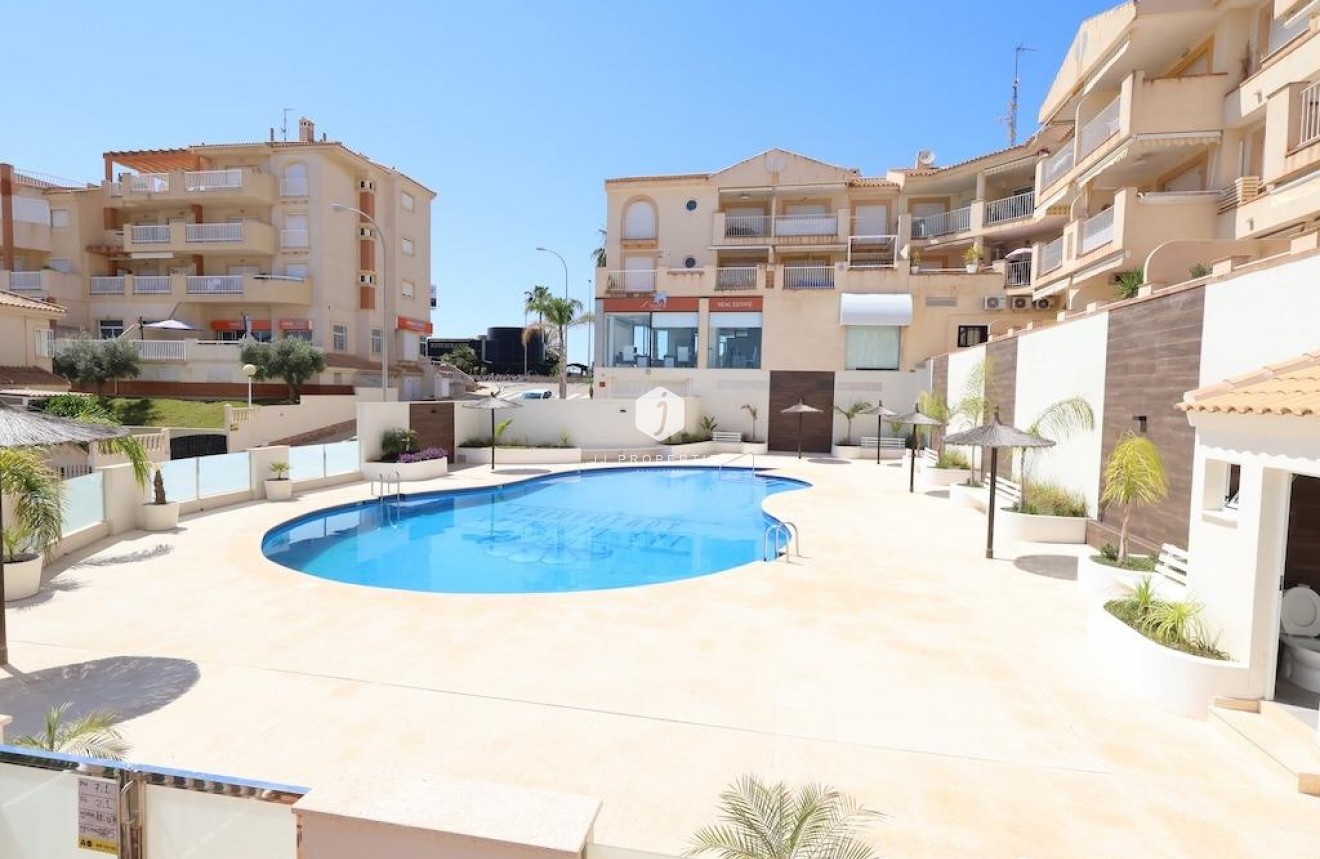 Segunda mano - Apartamento / piso -
Orihuela Costa - Costa Blanca