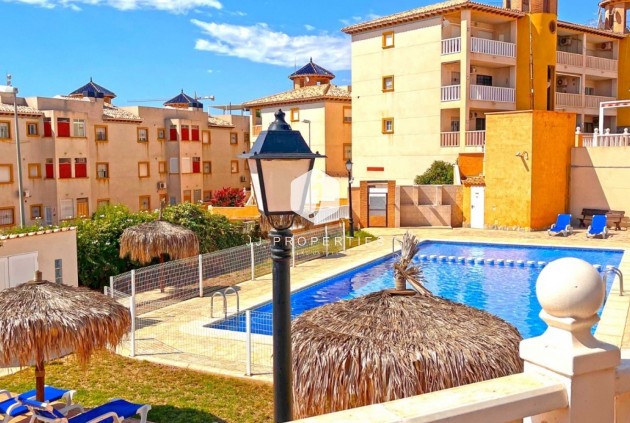Segunda mano - Apartamento / piso -
Orihuela Costa - Costa Blanca