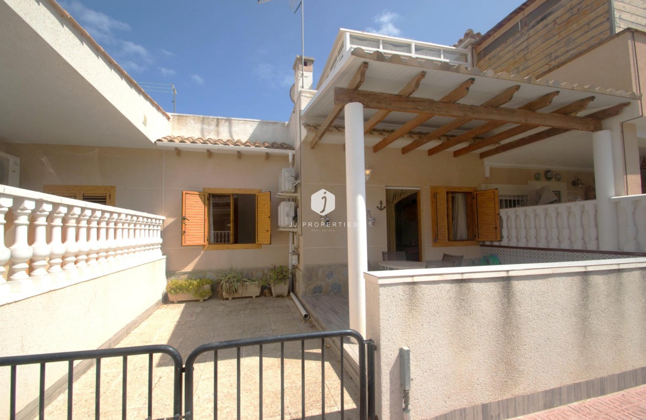 Segunda mano - Chalet -
Torrevieja - Costa Blanca